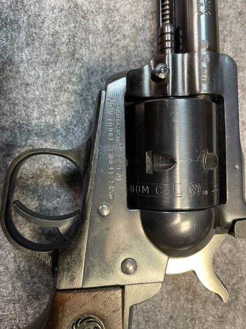 Revolver Ruger New Model Single-Six 22WMR - rabljen - slika 2